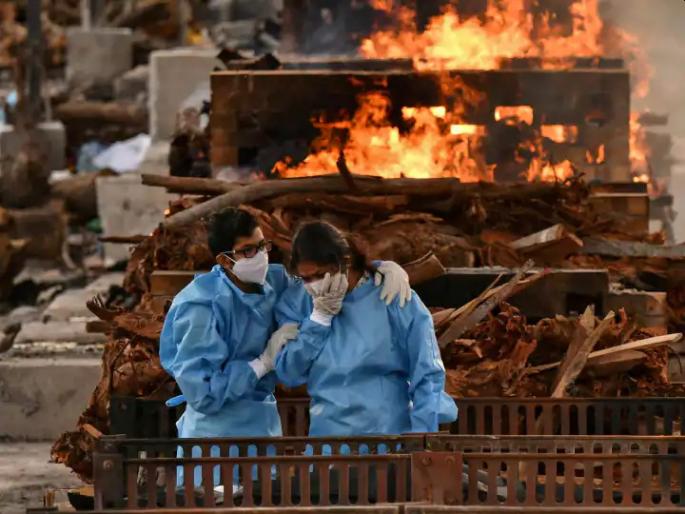 The death of two brothers due to corona, the father who was treated in the hospital had no idea | Coronavirus: कुटुंबावर दुखा:चा डोंगर; दोन भावांचा कोरोनामुळे मृत्यू, हॉस्पिटलमध्ये उपचार घेणाऱ्या वडिलांना कल्पनाच नाही The death of two brothers due to corona, the father who was treated in the hospital had no idea | Coronavirus: कुटुंबावर दुखा:चा डोंगर; दोन भावांचा कोरोनामुळे मृत्यू, हॉस्पिटलमध्ये उपचार घेणाऱ्या वडिलांना कल्पनाच नाही