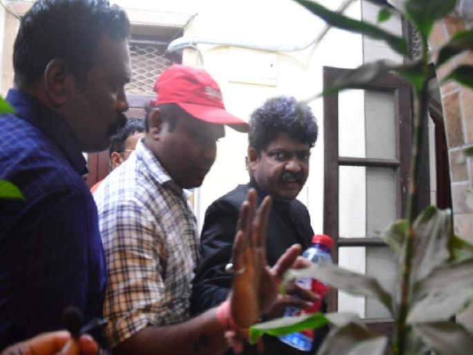 Sharad Pawar house Attack: Gunaratna Sadavarten remanded in judicial custody for 14 days; Clear the way to get bail | गुणरत्न सदावर्तेंना १४ दिवसांची न्यायालयीन कोठडी; सातारा पोलीस ताबा घेणार Sharad Pawar house Attack: Gunaratna Sadavarten remanded in judicial custody for 14 days; Clear the way to get bail | गुणरत्न सदावर्तेंना १४ दिवसांची न्यायालयीन कोठडी; सातारा पोलीस ताबा घेणार