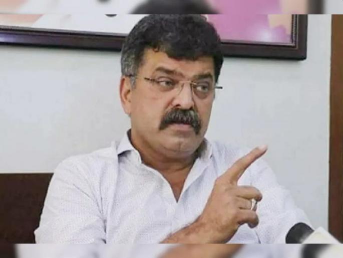 Make alternative arrangements, then the houses will vacant - Jitendra Awhad | पर्यायी व्यवस्था करा,मगच घरे खाली करतील - जितेंद्र आव्हाड