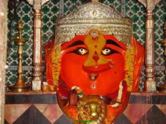 Navratri Special 2021: At Mahur fort ... Jai Devi Jai Devi, Jai Renuka mother's alarm | Navratri Special 2021: माहूर गडावर... जय देवी जय देवी, जय रेणुका मातेचा गजर Navratri Special 2021: At Mahur fort ... Jai Devi Jai Devi, Jai Renuka mother's alarm | Navratri Special 2021: माहूर गडावर... जय देवी जय देवी, जय रेणुका मातेचा गजर