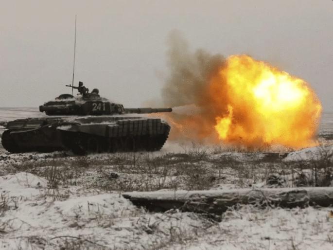 Ukraine Russia Crisis: Russian invasion of Ukraine could cause as many as 50,000 civilian deaths, US Source | Ukraine Russia Crisis: यूक्रेनवर ७२ तासांत रशियाचा कब्जा, १९ हजार जवानांसह ५० हजार लोकांचा मृत्यू?; अमेरिकेचा खळबळजनक दावा Ukraine Russia Crisis: Russian invasion of Ukraine could cause as many as 50,000 civilian deaths, US Source | Ukraine Russia Crisis: यूक्रेनवर ७२ तासांत रशियाचा कब्जा, १९ हजार जवानांसह ५० हजार लोकांचा मृत्यू?; अमेरिकेचा खळबळजनक दावा