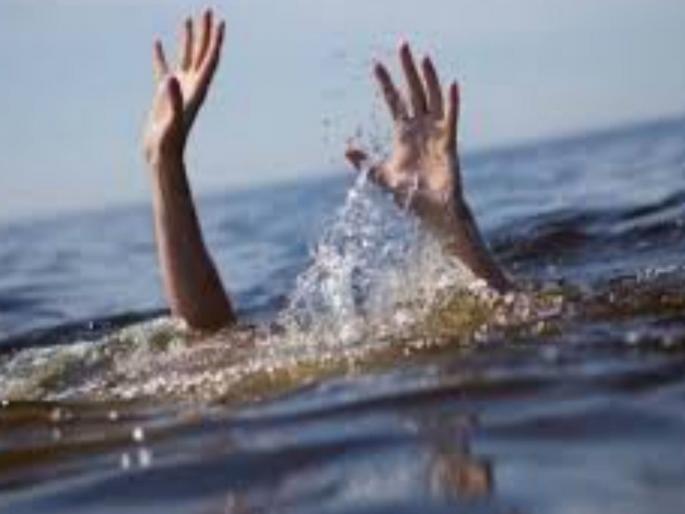 Delhi tourist drowns at Vagator beach at goa | दिल्लीतील पर्यटकाचा वागातोर समुद्रकिनारी बुडून मृत्यू Delhi tourist drowns at Vagator beach at goa | दिल्लीतील पर्यटकाचा वागातोर समुद्रकिनारी बुडून मृत्यू