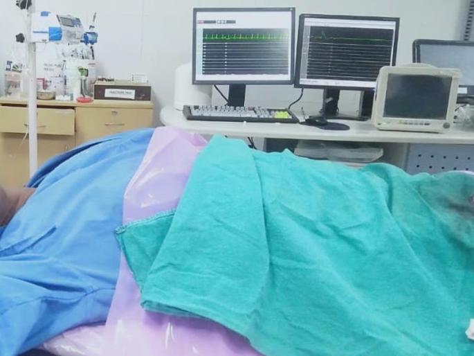 A young man survived a rare disease; Heart valve surgery successful in kolhapur | दुर्मिळ आजारातून तरुणाला मिळालं जीवदान; हृदयाच्या झडपेवर शस्त्रक्रिया यशस्वी A young man survived a rare disease; Heart valve surgery successful in kolhapur | दुर्मिळ आजारातून तरुणाला मिळालं जीवदान; हृदयाच्या झडपेवर शस्त्रक्रिया यशस्वी