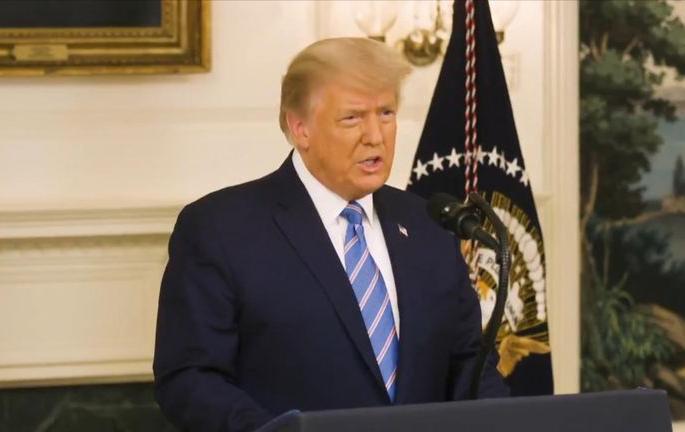 Concerns over Donald Trump's right to use nuclear weapons; Expulsion option | डोनाल्ड ट्रम्प यांच्या अण्वस्त्र वापराच्या अधिकाराने चिंता; हकालपट्टीचा पर्याय Concerns over Donald Trump's right to use nuclear weapons; Expulsion option | डोनाल्ड ट्रम्प यांच्या अण्वस्त्र वापराच्या अधिकाराने चिंता; हकालपट्टीचा पर्याय