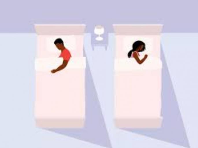 78% of Indians are suffering from 'sleep divorce' due to mobile phones! 'Global Sleep Survey' claims | तब्बल ७८% भारतीयांचा मोबाइलमुळे होतोय ‘स्लीप डिव्होर्स’! 'जागतिक झोप सर्वेक्षणा'त दावा 78% of Indians are suffering from 'sleep divorce' due to mobile phones! 'Global Sleep Survey' claims | तब्बल ७८% भारतीयांचा मोबाइलमुळे होतोय ‘स्लीप डिव्होर्स’! 'जागतिक झोप सर्वेक्षणा'त दावा