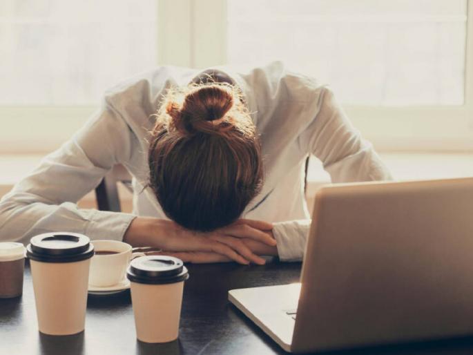 Lack of sleep is not only dangerous for health but also for the economy; India loses $150 billion annually | झोपेची कमतरता आरोग्यासाठीच नव्हे, अर्थव्यवस्थेसाठीही धोकादायक; भारताचे वर्षाला १५० अब्ज डॉलरचे नुकसान Lack of sleep is not only dangerous for health but also for the economy; India loses $150 billion annually | झोपेची कमतरता आरोग्यासाठीच नव्हे, अर्थव्यवस्थेसाठीही धोकादायक; भारताचे वर्षाला १५० अब्ज डॉलरचे नुकसान