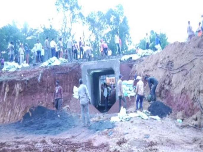 Sindhudurg News | भुयारी पादचारी मार्गाचे स्वप्न अखेर साकार, बांधकरवाडीवासीयांमध्ये समाधान Sindhudurg News | भुयारी पादचारी मार्गाचे स्वप्न अखेर साकार, बांधकरवाडीवासीयांमध्ये समाधान