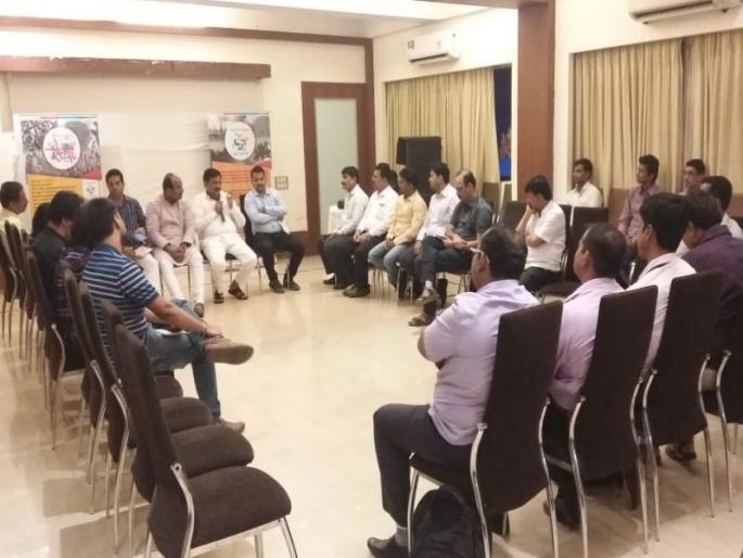 Looking to 'Solapur in the Top 5', the co-minister Subhash Deshmukh's determination | 'सोलापूरला टॉप 5' मध्ये पाहायचंय, सहकारमंत्री सुभाष देशमुखांचा निर्धार Looking to 'Solapur in the Top 5', the co-minister Subhash Deshmukh's determination | 'सोलापूरला टॉप 5' मध्ये पाहायचंय, सहकारमंत्री सुभाष देशमुखांचा निर्धार