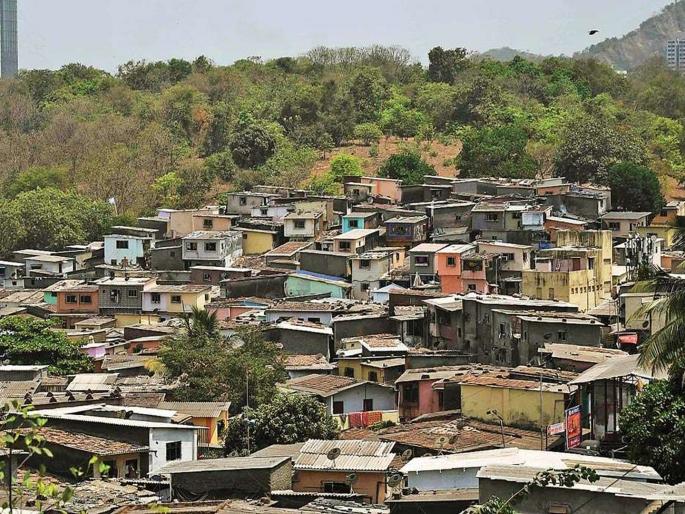 There is no written record of municipal huts | महापालिकेच्या लेखी झोपड्यांची नोंदच नाही