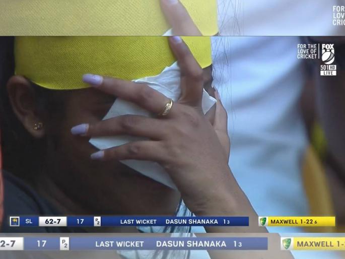 SL vs AUS 5th ODI : Sri Lanka was 62 for 7 then Chamika Karunaratne played a great knock - 75 runs, set 161 runs target to Australia | SL vs AUS 5th ODI : ऑस्ट्रेलियाचा पलटवार, श्रीलंकेची उडवली दाणादाण; Chamika Karunaratne एकटा लढला शिलेदार!