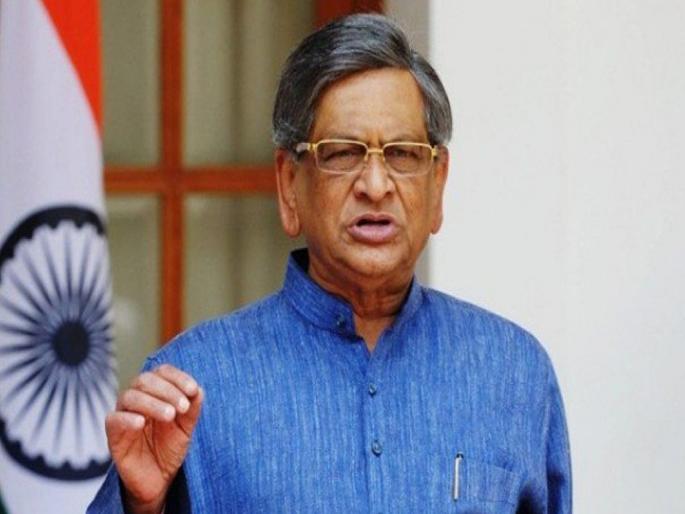 Former Karnataka CM and Ex Maharashtra Governor SM Krishna passed away | महाराष्ट्राचे माजी राज्यपाल एस.एम कृष्णा यांचं निधन; बंगळुरूत घेतला अखेरचा श्वास Former Karnataka CM and Ex Maharashtra Governor SM Krishna passed away | महाराष्ट्राचे माजी राज्यपाल एस.एम कृष्णा यांचं निधन; बंगळुरूत घेतला अखेरचा श्वास