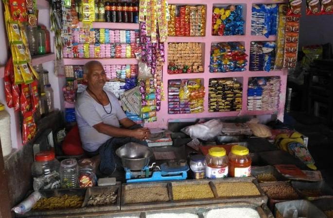 1.75 crore small shops will be closed! | -तर १.७५ कोटी लहान दुकाने बंद होणार!