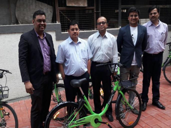 'Smart City' cycle on the road on 5th December; Mayor Mukta Tilak to inaugurate | ‘स्मार्ट सिटी’ची सायकल ५ डिसेंबरला रस्त्यावर; महापौर मुक्ता टिळक यांच्या हस्ते सुरूवात 'Smart City' cycle on the road on 5th December; Mayor Mukta Tilak to inaugurate | ‘स्मार्ट सिटी’ची सायकल ५ डिसेंबरला रस्त्यावर; महापौर मुक्ता टिळक यांच्या हस्ते सुरूवात