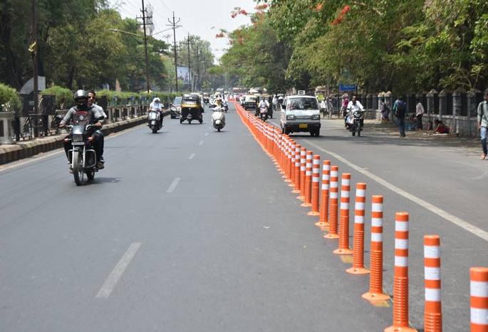 Trimbakanaka to Ashok Stambhana Single Traffic | त्र्यंबकनाका ते अशोकस्तंभ एकेरी वाहतूक Trimbakanaka to Ashok Stambhana Single Traffic | त्र्यंबकनाका ते अशोकस्तंभ एकेरी वाहतूक