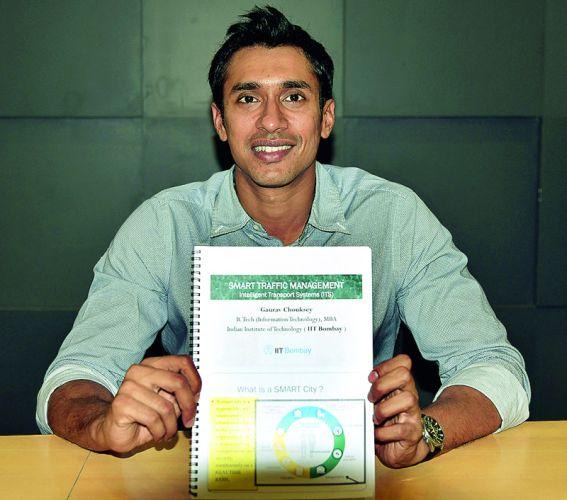 Smart traffic management for Smart City: Gaurav Chaukase gave the formula | स्मार्ट सिटीसाठी हवे स्मार्ट ट्रॅफिक मॅनेजमेंट : गौरव चौकसे यांनी दिला फॉर्म्युला Smart traffic management for Smart City: Gaurav Chaukase gave the formula | स्मार्ट सिटीसाठी हवे स्मार्ट ट्रॅफिक मॅनेजमेंट : गौरव चौकसे यांनी दिला फॉर्म्युला