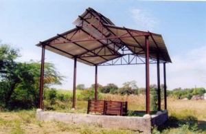 Since there was no graveyard in the village, the funeral has been done at taluka place! | गावात स्मशानभूमी नसल्याने तालुक्याच्या ठिकाणी जाऊन करावा लागला अंत्यविधी! Since there was no graveyard in the village, the funeral has been done at taluka place! | गावात स्मशानभूमी नसल्याने तालुक्याच्या ठिकाणी जाऊन करावा लागला अंत्यविधी!