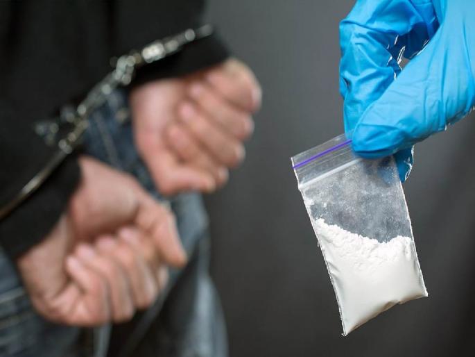 agralekh Now the home of drugs | आता ड्रग्जचे माहेरघर? रुग्णालयातूनच ड्रगचे रॅकेट agralekh Now the home of drugs | आता ड्रग्जचे माहेरघर? रुग्णालयातूनच ड्रगचे रॅकेट