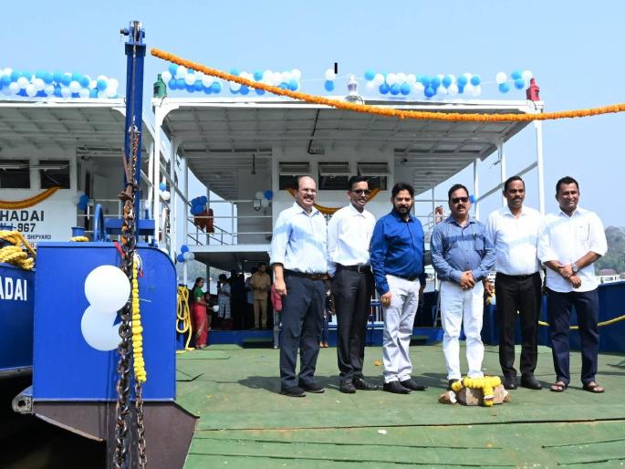 In the last two years four new boat have been provided for public service in goa | गेल्या दोन वर्षात चार नवीन फेरीबोट लोकांच्या सेवेसाठी प्रदान In the last two years four new boat have been provided for public service in goa | गेल्या दोन वर्षात चार नवीन फेरीबोट लोकांच्या सेवेसाठी प्रदान
