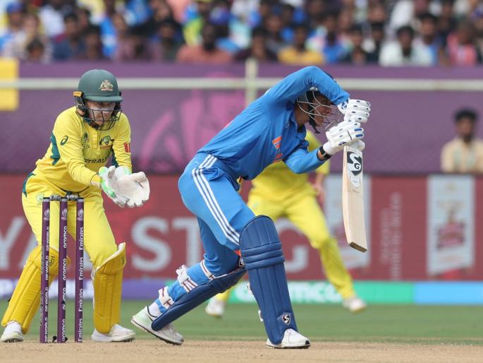 Smriti Mandhana Becomes Fastest Batter In The World Womens Player 5000 Runs In Women's ODIs Stafanie Taylor Suzie Bates Mithali Raj Charlotte Edwards | सांगलीकर स्मृतीची बॅट चांगलीच तळपली; एक्स्प्रेस वेगानं ५००० धावा करत 'चारचौघीं'वर पडली भारी!