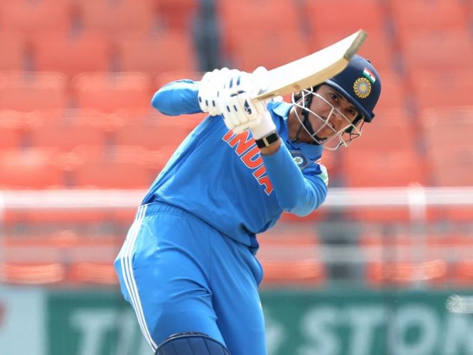 ICC Womens World Cup 2025 India Women vs South Africa Women, 10th Smriti Mandhana sets new ODI world record surpassing Australia's Belinda Clarke ODIs Most Runs In a Calendar year in ODI History | Smriti Mandhana World Record: 'वनडे क्वीन' स्मृतीची विश्व विक्रमाला गवसणी; २८ वर्षांनी असं घडलं