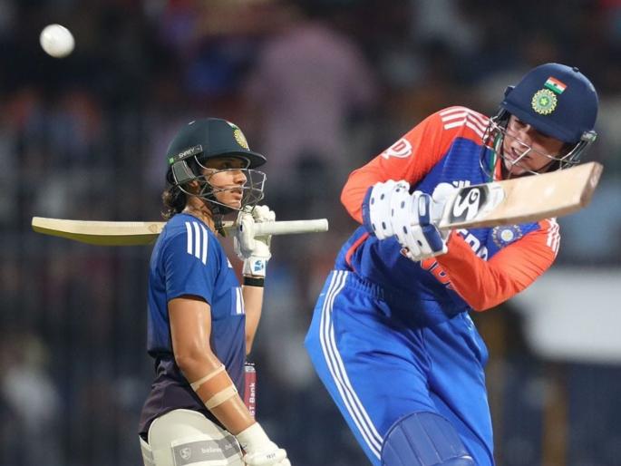 Smriti Mandhana Continues To Top ICC ODI Batting Ranking Underwhelming Performances In Ongoing ICC Womens World Cup | स्मृती मानधना फ्लॉप ठरली तरी टॉपला; आता चुका सुधारून हिट शो द्यावाच लागेल, नाहीतर...