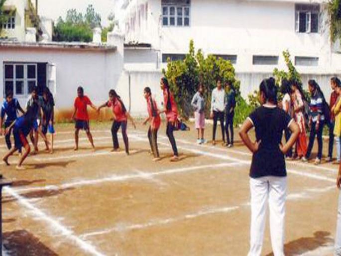 Sports Festival to be held at SMRK College | एसएमआरके महाविद्यालयात रंगणार एसएनडीटी विद्यापीठाचा क्रीडा महोत्सव  Sports Festival to be held at SMRK College | एसएमआरके महाविद्यालयात रंगणार एसएनडीटी विद्यापीठाचा क्रीडा महोत्सव