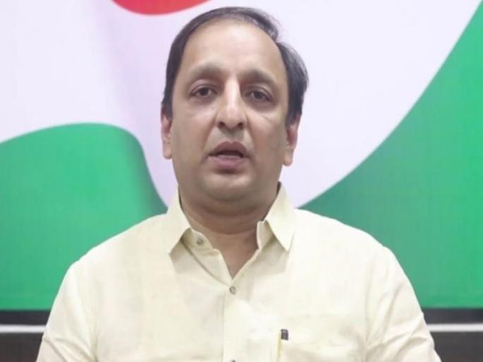 BJP leader Nilesh Rane has criticized Congress leader Sachin Sawant | "सचिन सावंत तुम्ही नगरसेवक म्हणून फक्त एकदा निवडून या अन् उभं राहायचं धाडस दाखवा" BJP leader Nilesh Rane has criticized Congress leader Sachin Sawant | "सचिन सावंत तुम्ही नगरसेवक म्हणून फक्त एकदा निवडून या अन् उभं राहायचं धाडस दाखवा"