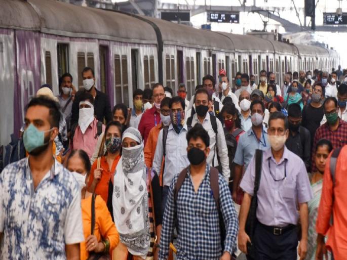 Only leave the house if you have been vaccinated in Mumbai | ...तरच घराबाहेर पडा; ओमायक्रॉनमुळे कोरोनाच्या तिसऱ्या लाटेचा धोका पाहता मुंबईत निर्बंध लागू Only leave the house if you have been vaccinated in Mumbai | ...तरच घराबाहेर पडा; ओमायक्रॉनमुळे कोरोनाच्या तिसऱ्या लाटेचा धोका पाहता मुंबईत निर्बंध लागू
