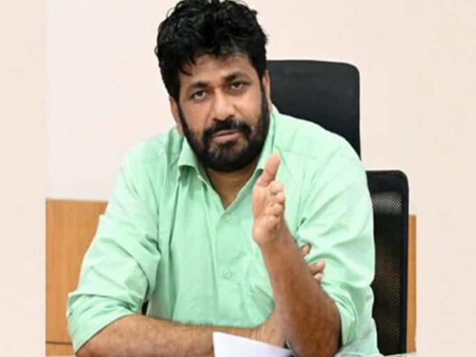 MLA Bachu Kadu in Solapur tomorrow; Organization of 'Government Apalya Dari' | आमदार बच्चू कडू उद्या सोलापुरात; 'शासन दिव्यांगांच्या दारी'चे आयोजन MLA Bachu Kadu in Solapur tomorrow; Organization of 'Government Apalya Dari' | आमदार बच्चू कडू उद्या सोलापुरात; 'शासन दिव्यांगांच्या दारी'चे आयोजन