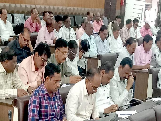 Officers should visit each school and assess - Dr. Shivling Patwe | अधिकाऱ्यांनी प्रत्येक शाळेला भेट देऊन मूल्यांकन करावे - डाॅ. शिवलिंग पटवे Officers should visit each school and assess - Dr. Shivling Patwe | अधिकाऱ्यांनी प्रत्येक शाळेला भेट देऊन मूल्यांकन करावे - डाॅ. शिवलिंग पटवे