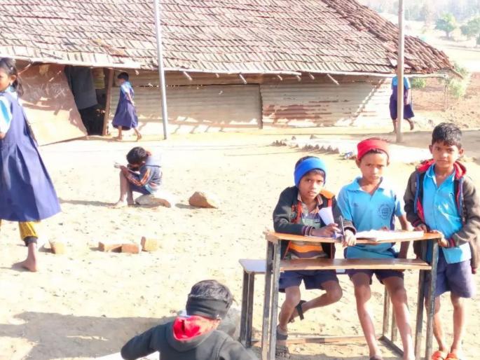 An Indian youth living in the US brought to light the plight of tribal people in the remote areas of Dhadgaon-Nandurbar | न्यूयॉर्क ते नंदुरबार व्हाया धडगाव! देश स्वतंत्र होऊन ७७ वर्षे झालेली असताना... An Indian youth living in the US brought to light the plight of tribal people in the remote areas of Dhadgaon-Nandurbar | न्यूयॉर्क ते नंदुरबार व्हाया धडगाव! देश स्वतंत्र होऊन ७७ वर्षे झालेली असताना...