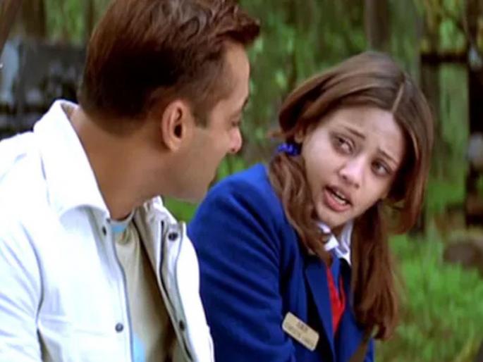 People said then that Salman Khan's heroine Sneha Ullal looks like another Aishwarya Rai. | तेव्हा लोक म्हणाले होते जणू दुसरी ऐश्वर्याच, सलमान खानची ही हिरोईन आता दिसते अशी People said then that Salman Khan's heroine Sneha Ullal looks like another Aishwarya Rai. | तेव्हा लोक म्हणाले होते जणू दुसरी ऐश्वर्याच, सलमान खानची ही हिरोईन आता दिसते अशी