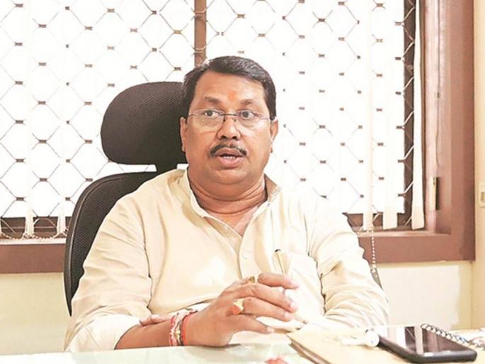 Minister Vijay Vaddettiwar said that OBC reservation will not be affected | ओबीसी आरक्षणाला कोण हात लावतो ते पाहू; विजय वड्डेट्टीवार यांचं वक्तव्य Minister Vijay Vaddettiwar said that OBC reservation will not be affected | ओबीसी आरक्षणाला कोण हात लावतो ते पाहू; विजय वड्डेट्टीवार यांचं वक्तव्य