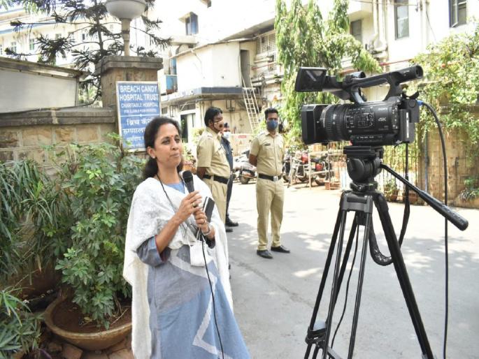 Sharad Pawar in hospital and Supriya Sule batting hard for Pandharpur by-election from outside the gate | शरद पवार रुग्णालयात तर गेटबाहेरून सुप्रिया सुळेंची पंढरपूर पोटनिवडणुकीसाठी जोरदार बॅटिंग Sharad Pawar in hospital and Supriya Sule batting hard for Pandharpur by-election from outside the gate | शरद पवार रुग्णालयात तर गेटबाहेरून सुप्रिया सुळेंची पंढरपूर पोटनिवडणुकीसाठी जोरदार बॅटिंग