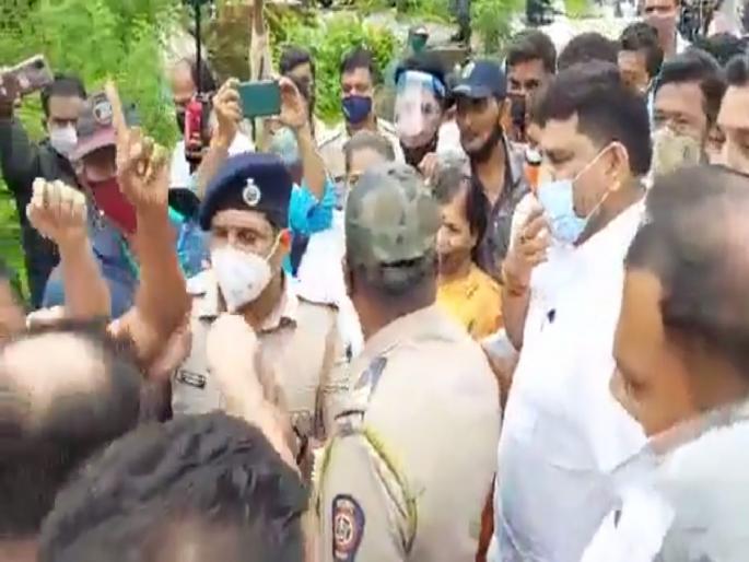 BJP MLA Nitesh Rane Target Shiv sena Sanjay Raut over Controversy between Vaibhav Naik | “शिवप्रसाद काय असतो तो वैभव नाईकांना विचारावं; पाहिजे असेल तर सामना ऑफिसमध्ये पार्सल घेऊन येतो” BJP MLA Nitesh Rane Target Shiv sena Sanjay Raut over Controversy between Vaibhav Naik | “शिवप्रसाद काय असतो तो वैभव नाईकांना विचारावं; पाहिजे असेल तर सामना ऑफिसमध्ये पार्सल घेऊन येतो”