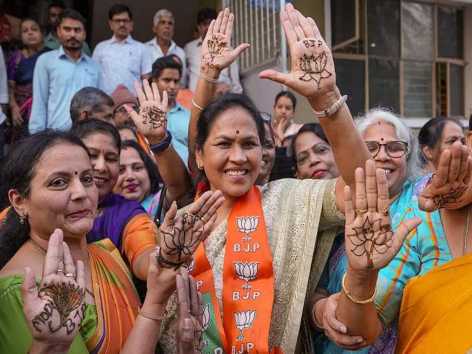 Loksabha Election - BJP's Shobha Karandlaje benefits from Bengaluru North Constituency change? | बंगळुरू उत्तर मतदारसंघ बदलाचा भाजपाच्या शाेभा करंदलाजे यांना फायदा? Loksabha Election - BJP's Shobha Karandlaje benefits from Bengaluru North Constituency change? | बंगळुरू उत्तर मतदारसंघ बदलाचा भाजपाच्या शाेभा करंदलाजे यांना फायदा?