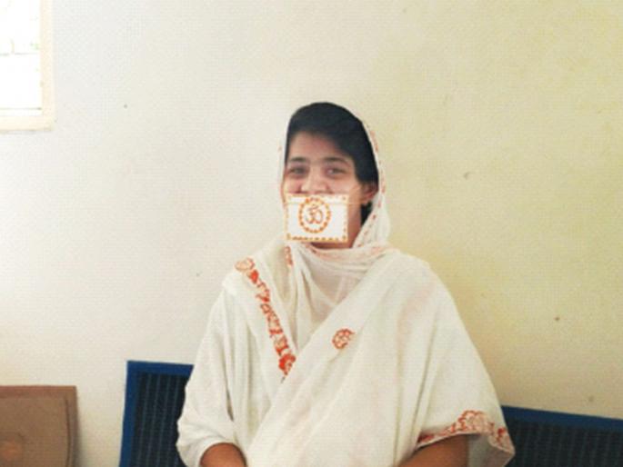 Rejecting a package of Rs 9 crore, SaiyamShriji took initiation into Jainism | तब्बल ९ कोटींचे पॅकेज नाकारत घेतली दीक्षा; संयमश्रीजींची प्रेरणादायी कहाणी Rejecting a package of Rs 9 crore, SaiyamShriji took initiation into Jainism | तब्बल ९ कोटींचे पॅकेज नाकारत घेतली दीक्षा; संयमश्रीजींची प्रेरणादायी कहाणी