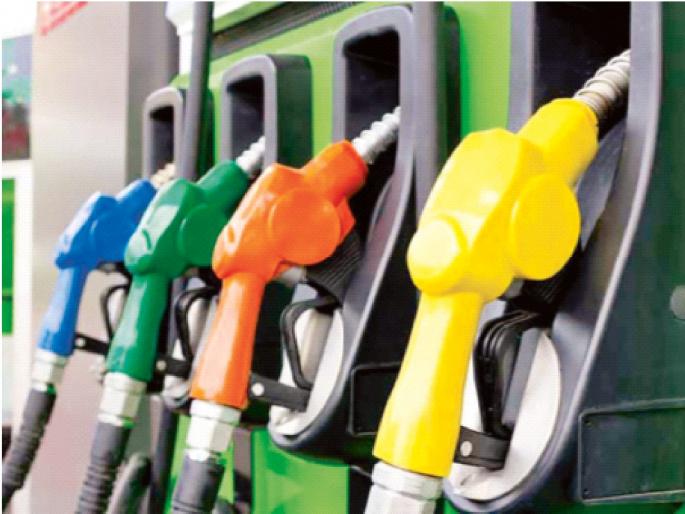 Petrol, diesel price hike; Hundreds of petrol in many places | Petrol, Diesel Price: पेट्रोल, डिझेलच्या दरवाढीचा झटका; अनेक ठिकाणी पेट्रोल शंभरीपार