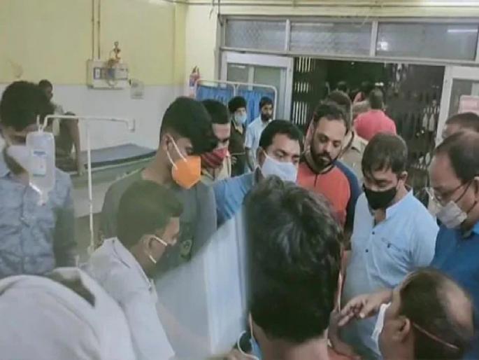 Sulabh Srivastava, TV Journalist, Found Dead Under Mysterious Circumstances in UP | अपघात की घातपात? माफियांकडून जीवे मारण्याची धमकी; मृत्यूच्या १ दिवस आधी पोलिसांना लिहिलं पत्र,अन्... Sulabh Srivastava, TV Journalist, Found Dead Under Mysterious Circumstances in UP | अपघात की घातपात? माफियांकडून जीवे मारण्याची धमकी; मृत्यूच्या १ दिवस आधी पोलिसांना लिहिलं पत्र,अन्...