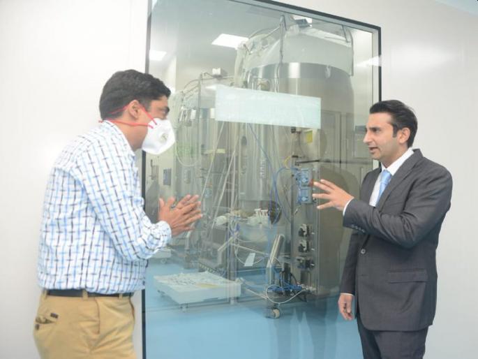Corona Vaccine: first batch of Covovax being manufactured this week at Pune Adar Poonawalla | Corona Vaccine: गुड न्यूज! लहानग्यांसाठी ‘Covovax’ लस उत्पादनाला आठवडाभरात सुरूवात; अदार पूनावाला उत्सुक Corona Vaccine: first batch of Covovax being manufactured this week at Pune Adar Poonawalla | Corona Vaccine: गुड न्यूज! लहानग्यांसाठी ‘Covovax’ लस उत्पादनाला आठवडाभरात सुरूवात; अदार पूनावाला उत्सुक