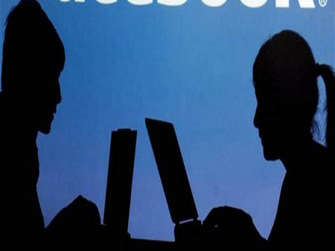 controversy between husband -wife comes on social media | नवरा बायकोचा वाद सोशल मीडियातून आला चव्हाट्यावर controversy between husband -wife comes on social media | नवरा बायकोचा वाद सोशल मीडियातून आला चव्हाट्यावर