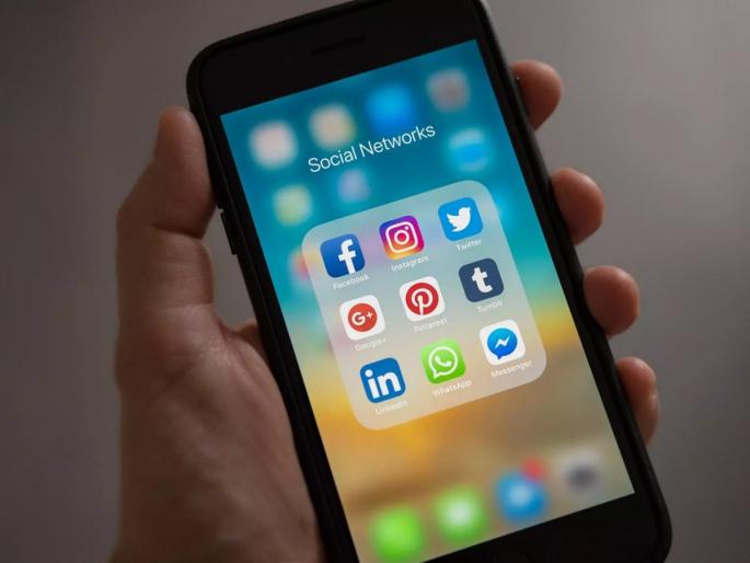 whatsapp could soon bring instagram like boomerang feature for iphone users news | चॅटिंगची गंमत आणखी वाढणार, Instagram चं 'हे' फीचर Whatsapp मध्ये येणार whatsapp could soon bring instagram like boomerang feature for iphone users news | चॅटिंगची गंमत आणखी वाढणार, Instagram चं 'हे' फीचर Whatsapp मध्ये येणार