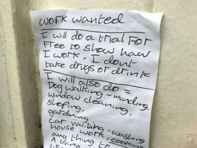 Post on social media, homeless person got a job | सोशल मीडियावरील पोस्टमुळे बेघर व्यक्तीला मिळाली नोकरी Post on social media, homeless person got a job | सोशल मीडियावरील पोस्टमुळे बेघर व्यक्तीला मिळाली नोकरी