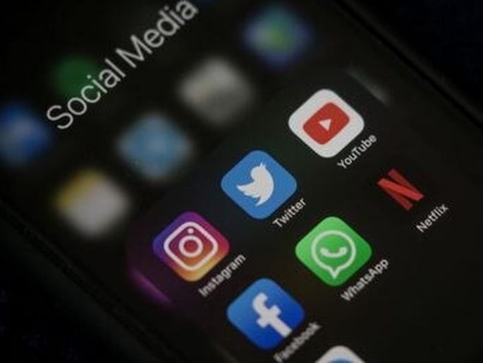 Attempt to create racial rift by goons in Nagpur | नागपुरात गुंडाकडून जातीय तेढ निर्माण करण्याचा प्रयत्न Attempt to create racial rift by goons in Nagpur | नागपुरात गुंडाकडून जातीय तेढ निर्माण करण्याचा प्रयत्न