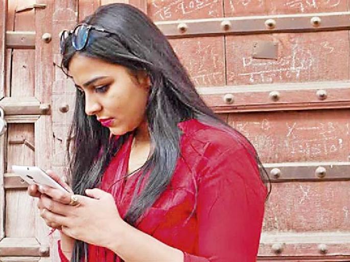 The square to be social | सोशल मीडियानं काय दिलं, असं शोधलं तर सापडतात या ४ गोष्टी..