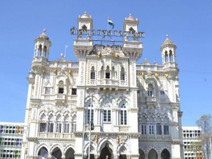 A fake map was made by the officials of Land, Property Department of Solapur Municipal Corporation | धक्कादायक! सोलापूर महानगरपालिकेतील भूमी, मालमत्ता विभागातील अधिकाऱ्यांनी बनविला बनावट नकाशा A fake map was made by the officials of Land, Property Department of Solapur Municipal Corporation | धक्कादायक! सोलापूर महानगरपालिकेतील भूमी, मालमत्ता विभागातील अधिकाऱ्यांनी बनविला बनावट नकाशा