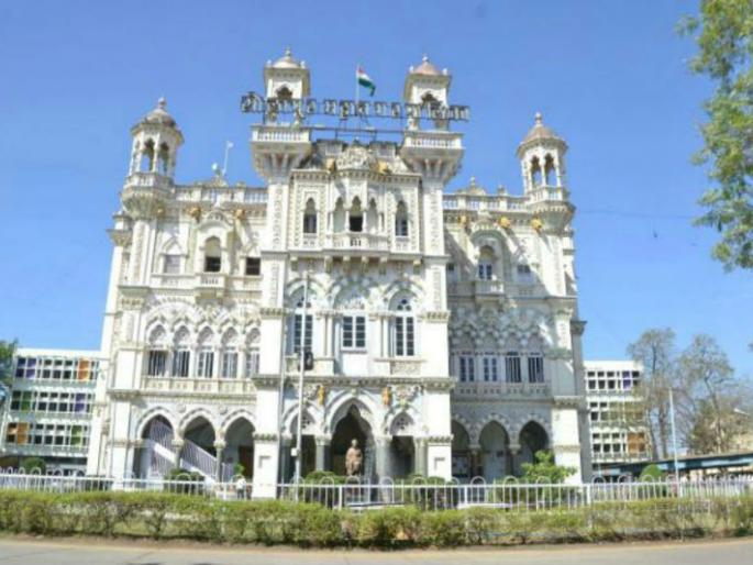 15 crore deposits of Solapur Municipal Corporation, Dedemapi concession ended, recovery will continue | करवसुली विशेष मोहिमेत सोलापूर महानगरपालिकेच्या तिजोरीत १५ कोटी जमा, दंडमाफीची सवलत संपली, वसुली सुरूच राहणार 15 crore deposits of Solapur Municipal Corporation, Dedemapi concession ended, recovery will continue | करवसुली विशेष मोहिमेत सोलापूर महानगरपालिकेच्या तिजोरीत १५ कोटी जमा, दंडमाफीची सवलत संपली, वसुली सुरूच राहणार