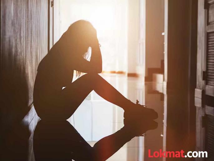 Married woman ended her life in Solapur Police begin investigation into the cause | "मी मजेत आहे…"; अंघोळीनंतर अर्ध्याच तासात महिलेने स्वतःला संपवलं; कुटुंबियांना जबर धक्का Married woman ended her life in Solapur Police begin investigation into the cause | "मी मजेत आहे…"; अंघोळीनंतर अर्ध्याच तासात महिलेने स्वतःला संपवलं; कुटुंबियांना जबर धक्का