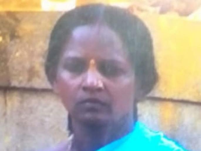 Solapur: Death of a woman working in a crematorium after falling into a chamber | Solapur: चेंबरमध्ये पडून स्मशानभूमीत काम करणाऱ्या महिलेचा मृत्यू Solapur: Death of a woman working in a crematorium after falling into a chamber | Solapur: चेंबरमध्ये पडून स्मशानभूमीत काम करणाऱ्या महिलेचा मृत्यू