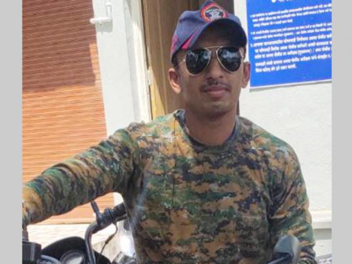 Murder of a policeman wearing a pickup; Incident at Vadakbal Blockade Point | अंगावर पिकअप घालून पोलीस शिपायाचा खून; सोलापुरातील धक्कादायक घटना